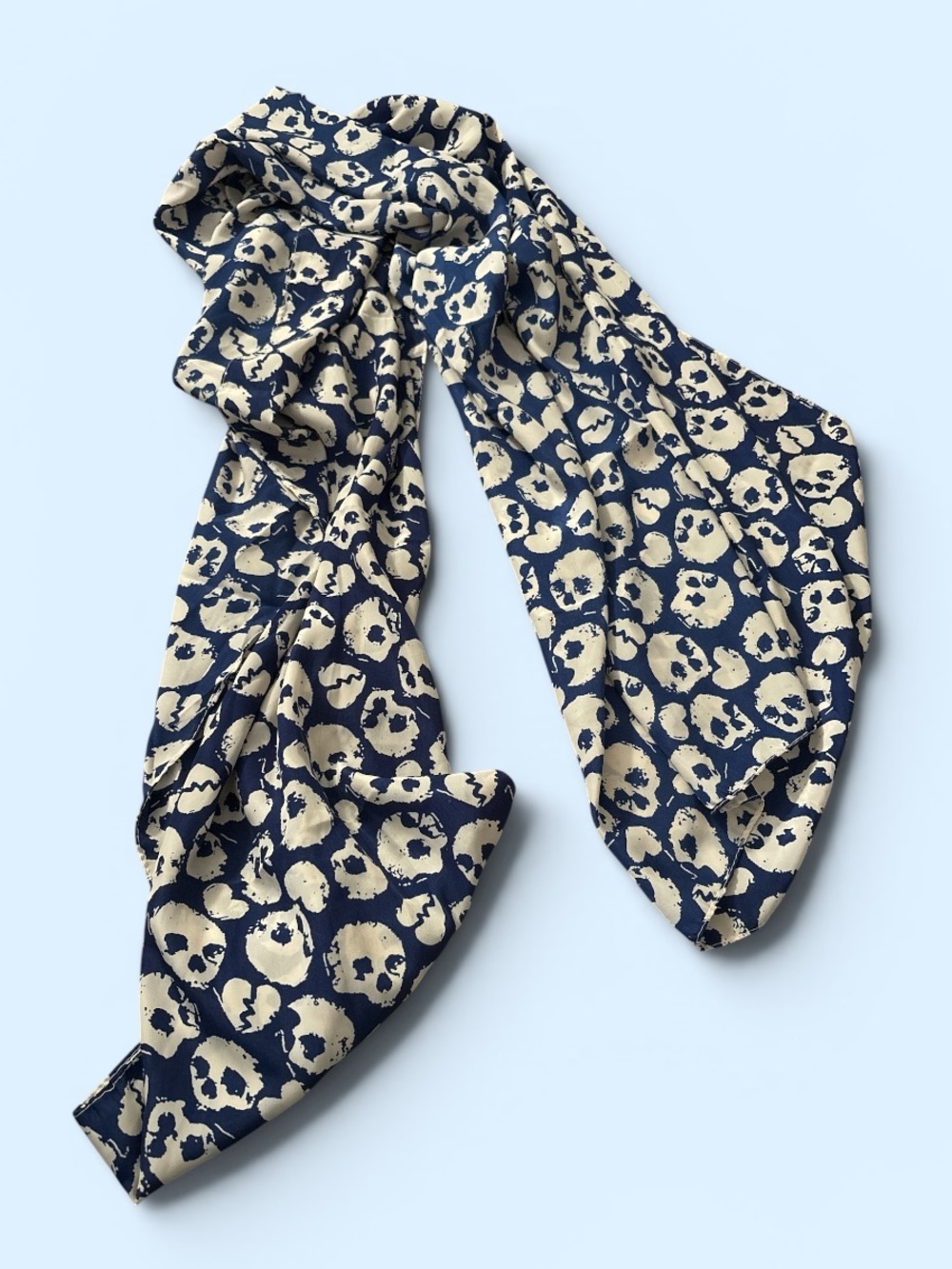 Navy and White Skeleton and Heart Scarf 💀🤍